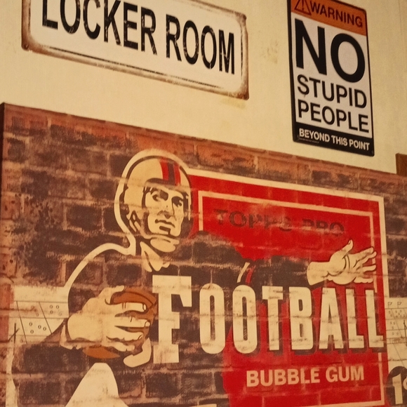 Signs 3 - Picture 1 of 2